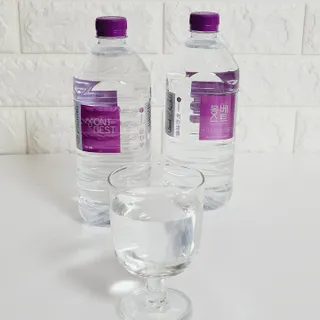 몽베스트 MONTBEST 1L 12입 — 5점을 준 리뷰어가 2022년 2월 올린 사용 사진