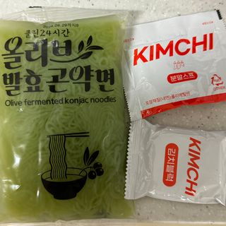클린24시간 올리브발효곤약면 시원김치면 1세트-(3봉) — 5점을 준 리뷰어가 2023년 12월 올린 사용 사진