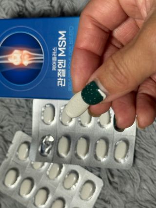 [경남제약헬스케어]케어플러스 관절엔 MSM 1000mg 60정/1개월분/관절/뼈/연골 영양/비타민D+아연/1일2정 — 5점을 준 리뷰어가 2024년 1월 올린 사용 사진