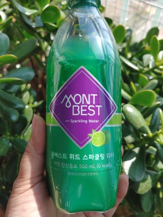 몽베스트 Montbest with Sparkling water Lime20병 — 5점을 준 리뷰어가 2021년 10월 올린 사용 사진