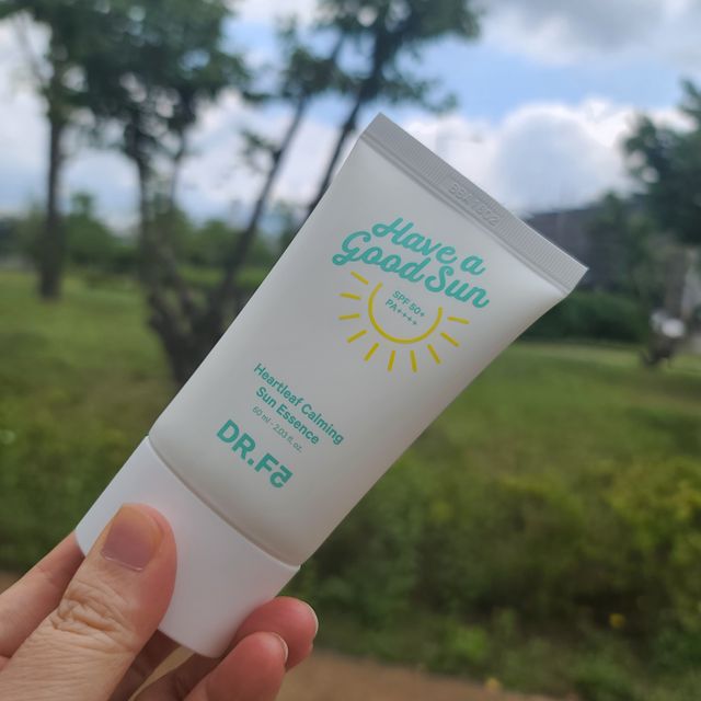 어성초 카밍 선 에센스 60ml 리뷰 사진
