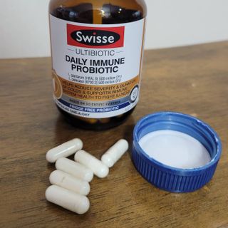 Swisse 스위스 데일리 이뮨 프로바이오틱스 10억, 30정 — 5점을 준 리뷰어가 2021년 3월 올린 사용 사진