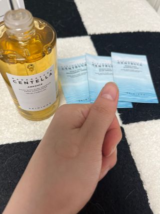 [스킨1004] 마다가스카르 센텔라 앰플 100ml — 5점을 준 리뷰어가 2024년 5월 올린 사용 사진