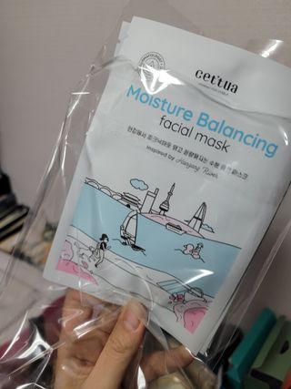 세뚜아(Cettua) 나우[세뚜아] 모이스처 밸런싱 페이셜 마스크 Cettua Moisture Balancing Facial Mask 4매 — 5점을 준 리뷰어가 2023년 12월 올린 사용 사진