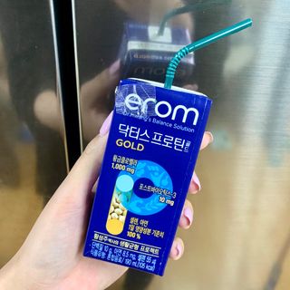 이롬 erom 닥터스 프로틴 골드 — 5점을 준 리뷰어가 2021년 4월 올린 사용 사진