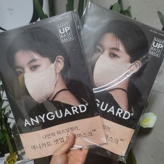 애니가드 셋업메베마스크 (대형 4컬러 + 중형 4컬러) — 5점을 준 리뷰어가 2022년 4월 올린 사용 사진