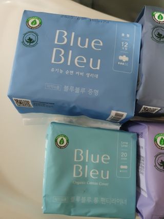 블루블루 유기농 순면 커버 생리대 — 4.5점을 준 리뷰어가 2021년 1월 올린 사용 사진
