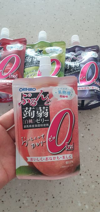 ORIHIRO 오리히로 곤약젤리 제로칼로리 130g 4종 4팩(맛별로 1팩씩) — 5점을 준 리뷰어가 2023년 3월 올린 사용 사진