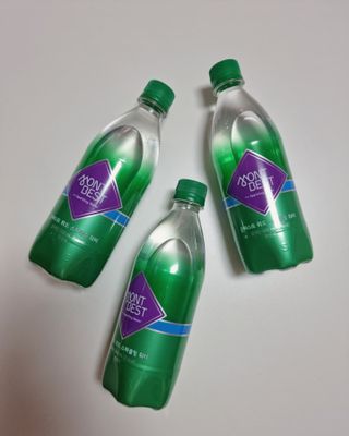 몽베스트 Montbest with Sparkling water Plain 20병 — 5점을 준 리뷰어가 2021년 11월 올린 사용 사진