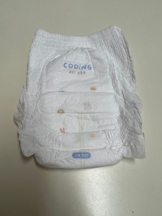 쿠잉 에어드라이  풀커버 팬티기저귀 (L/XL/XXL/XXXL) 1팩 — 4.5점을 준 리뷰어가 2023년 3월 올린 사용 사진