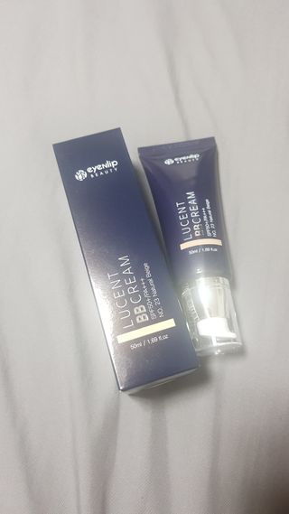 아이앤립 / EYENLIP 아이앤립 루센트 비비크림 2 Color — 5점을 준 리뷰어가 2021년 7월 올린 사용 사진
