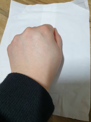 바노바기 코스메틱 바노바기 밀크씨슬 리페어 시카 선스크린 플러스 50ml — 5점을 준 리뷰어가 2023년 3월 올린 사용 사진