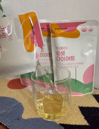 [경남제약헬스케어] 케어플러스 리셋 다이어트 청포도맛 100ml X 5포 (5일분) — 4점을 준 리뷰어가 2023년 5월 올린 사용 사진