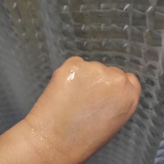 프리마인 메이크업과 들뜨는 각질까지 한방에 깐달걀로! 순하기까지한 셀베이스 그린티클렌저(200ml) — 4점을 준 리뷰어가 2023년 4월 올린 사용 사진