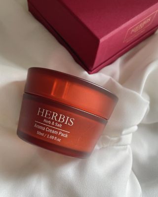 약손명가코스메틱 헤르비스 아로마 크림팩 50ml — 5점을 준 리뷰어가 2021년 5월 올린 사용 사진