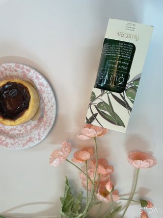 올리브 오일 스킨케어 컴퍼니 [OOSC] 향기로운 보습 로즈 제라늄 바디워시 500ml — 4.5점을 준 리뷰어가 2021년 5월 올린 사용 사진
