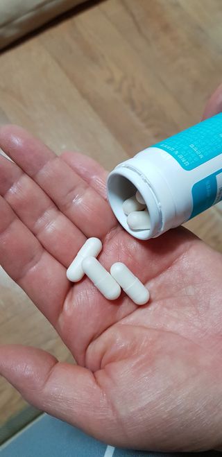 메디타민 인체유래 비피더스 포스트 프로바이오틱스 — 5점을 준 리뷰어가 2021년 3월 올린 사용 사진