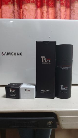 The Fact [5 IN 1] 더 팩트 내추럴 에스에프엔 에이틴 스킨토너 — 5점을 준 리뷰어가 2021년 2월 올린 사용 사진