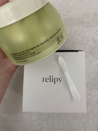 카오리온코스메틱스 사카로미세스와 시카의 만남        릴리피 릴렉싱 크림 진정한 탄력을 경험해보세요 — 5점을 준 리뷰어가 2021년 6월 올린 사용 사진