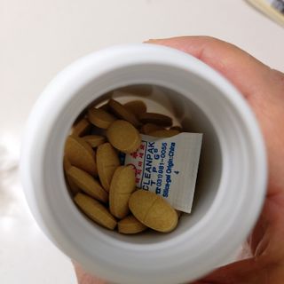 서울약사신협 간건강 실리마린 밀크씨슬 800mg, 60정 — 4점을 준 리뷰어가 2021년 11월 올린 사용 사진