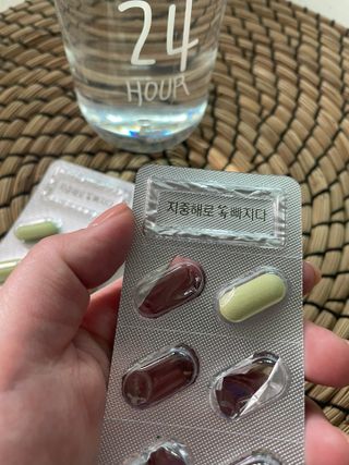클린24시간 지중해로 쏙빠지다 1SET (800mg*60정) — 5점을 준 리뷰어가 2023년 5월 올린 사용 사진