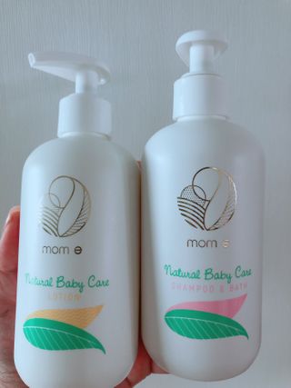 mom e 맘이 내추럴 베이비 케어 샴푸앤바스+로션 — 4점을 준 리뷰어가 2021년 1월 올린 사용 사진