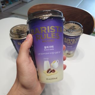 바리스타룰스 돌체 라떼 — 5점을 준 리뷰어가 2023년 4월 올린 사용 사진
