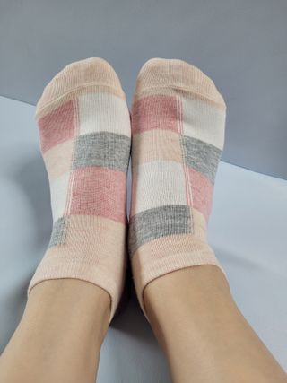 [사이즈가 있는 양말 필로이] 여자 스니커즈 발목 양말 5족 세트【 S, M, L, 】3가지 사이즈 — 5점을 준 리뷰어가 2022년 7월 올린 사용 사진