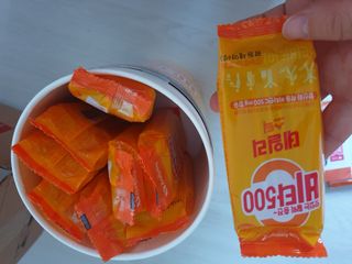 광동생활건강 [광동] 제니비타민C 비타500데일리스틱 180포+제니등신대+제니스티커 — 5점을 준 리뷰어가 2021년 12월 올린 사용 사진