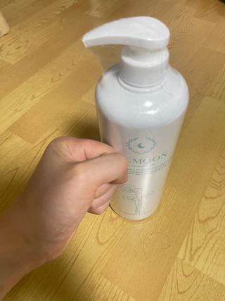 [닥터문] 센텔라 시카케어 화이트머스크 바디워시 1000ml — 5점을 준 리뷰어가 2023년 6월 올린 사용 사진