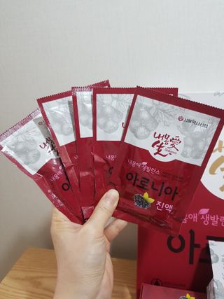 서울약사신협_내몸애생발란스아로니아_70ml x 30포 — 5점을 준 리뷰어가 2021년 6월 올린 사용 사진