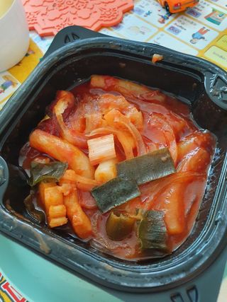한성기업 무볼레 닭떡볶이+해물떡볶이 2종 세트 — 5점을 준 리뷰어가 2021년 9월 올린 사용 사진