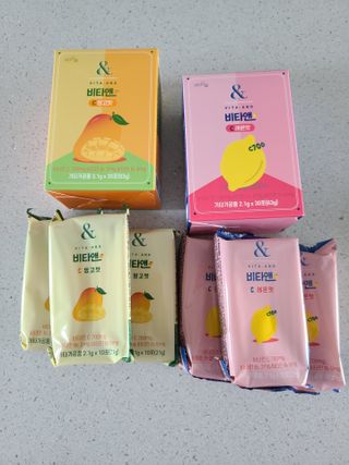 비타앤C 레몬맛, 망고맛 — 5점을 준 리뷰어가 2021년 4월 올린 사용 사진