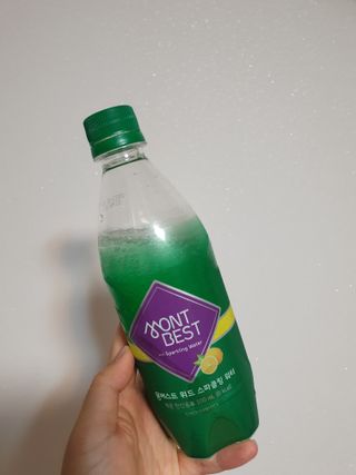 몽베스트 Montbest with Sparkling water Lemon OR Lime 20병(랜덤) — 4점을 준 리뷰어가 2022년 5월 올린 사용 사진