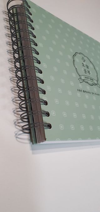 리훈 2023년 오늘공부 10분 타임테이블 스터디플래너 공시생 수험생 — 5점을 준 리뷰어가 2022년 12월 올린 사용 사진