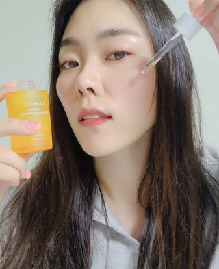 체르엠 스템앤셀 비타민 브라이트닝 에센스 30ml 1개 — 5점을 준 리뷰어가 2021년 7월 올린 사용 사진