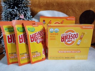 광동생활건강 [광동] 비타500데일리스틱 70포+쇼핑백+구미3개 — 5점을 준 리뷰어가 2021년 12월 올린 사용 사진