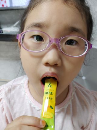비타앤C 레몬맛, 망고맛 — 4.5점을 준 리뷰어가 2021년 6월 올린 사용 사진