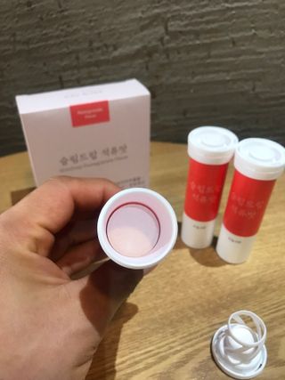 [슬림드랍 석류맛] 건기식 다이어트 보조제 겸 비타민 — 5점을 준 리뷰어가 2022년 1월 올린 사용 사진