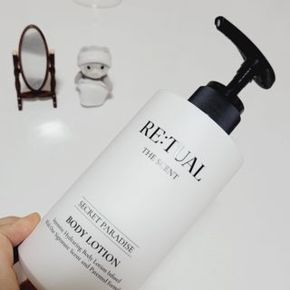 레츄얼 더 센트 바디로션 시크릿 파라다이스(500ml) — 5점을 준 리뷰어가 2022년 10월 올린 사용 사진