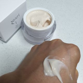 렉스리 크리에이티브 크림  Rexri Creative Cream — 5점을 준 리뷰어가 2022년 6월 올린 사용 사진