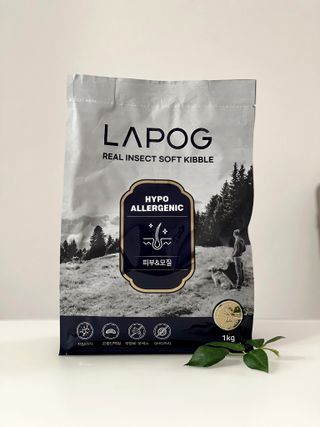 [푸디웜] 라포그 리얼인섹트 소프트키블 스킨 1KG — 5점을 준 리뷰어가 2022년 9월 올린 사용 사진