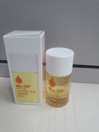 바이오오일 [바이오-오일] 스킨케어 오일 내추럴 60ml — 3점을 준 리뷰어가 2021년 11월 올린 사용 사진