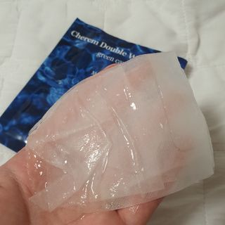 체르엠 그린 케비어 더블워터 마스크팩 5매입  2팩 — 3점을 준 리뷰어가 2021년 11월 올린 사용 사진