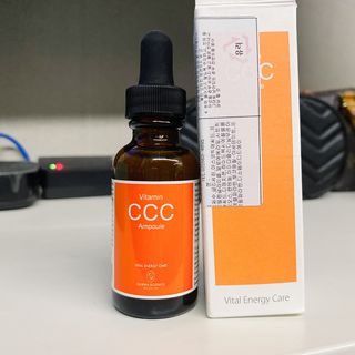 더마 사이언스 비타민 CCC 앰플 기미 브라이트닝 세럼 30ml — 5점을 준 리뷰어가 2021년 8월 올린 사용 사진