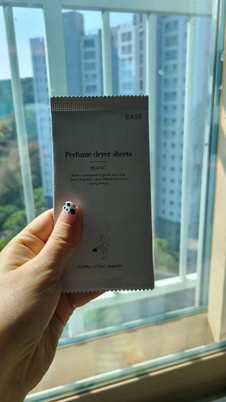[이즈라이프코스메틱] 퍼퓸 드라이어 시트 히노끼향  or 블랑향 2중 택1 30매 — 4점을 준 리뷰어가 2021년 6월 올린 사용 사진