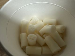 나우  [요리궁리] B타입 ( 매콤, 치즈, 매콤까르보 ) 꽃떡볶이 6개입 세트 — 5점을 준 리뷰어가 2025년 3월 올린 사용 사진