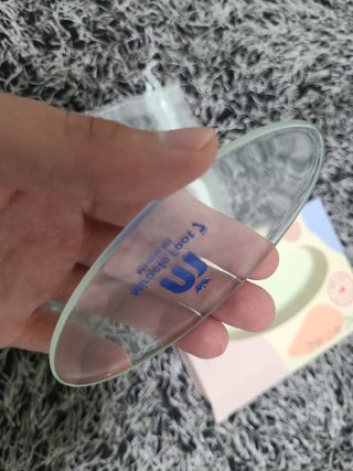 미라클풋 유리발각질제거기 물없이 쓱싹쓱싹 몇번만에 발각질 완벽제거 — 4점을 준 리뷰어가 2021년 9월 올린 사용 사진
