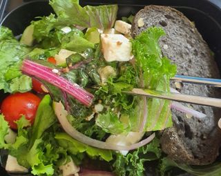 참살이도시락 작심삼일 샐러드도시락 3개 맛보기 새벽배송 또는 택배배송 — 5점을 준 리뷰어가 2021년 8월 올린 사용 사진