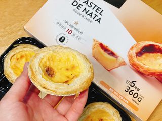 디앙뜨 포르투갈 에그타르트 오리지널 맛+패션후르츠 맛 중 택1 — 4점을 준 리뷰어가 2021년 7월 올린 사용 사진